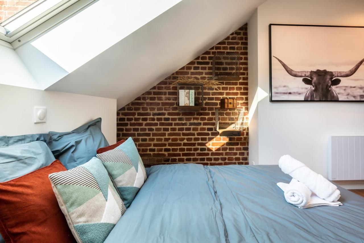 אמיינס Downtown Loft - Centre Ville - Wifi - Netflix מראה חיצוני תמונה