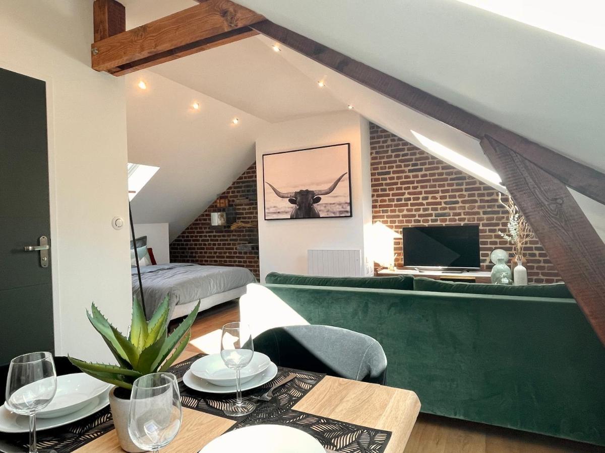 אמיינס Downtown Loft - Centre Ville - Wifi - Netflix מראה חיצוני תמונה