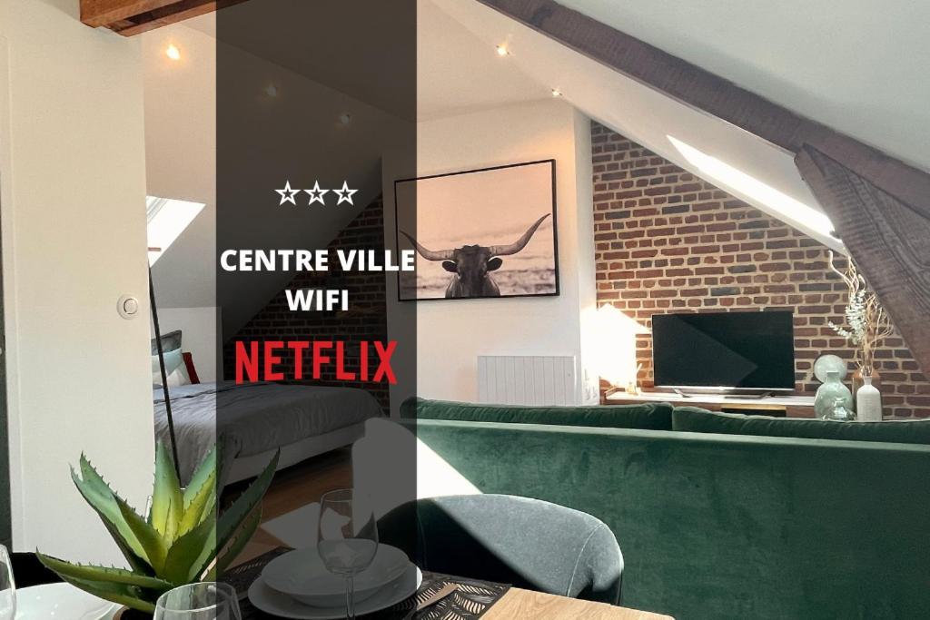 אמיינס Downtown Loft - Centre Ville - Wifi - Netflix מראה חיצוני תמונה