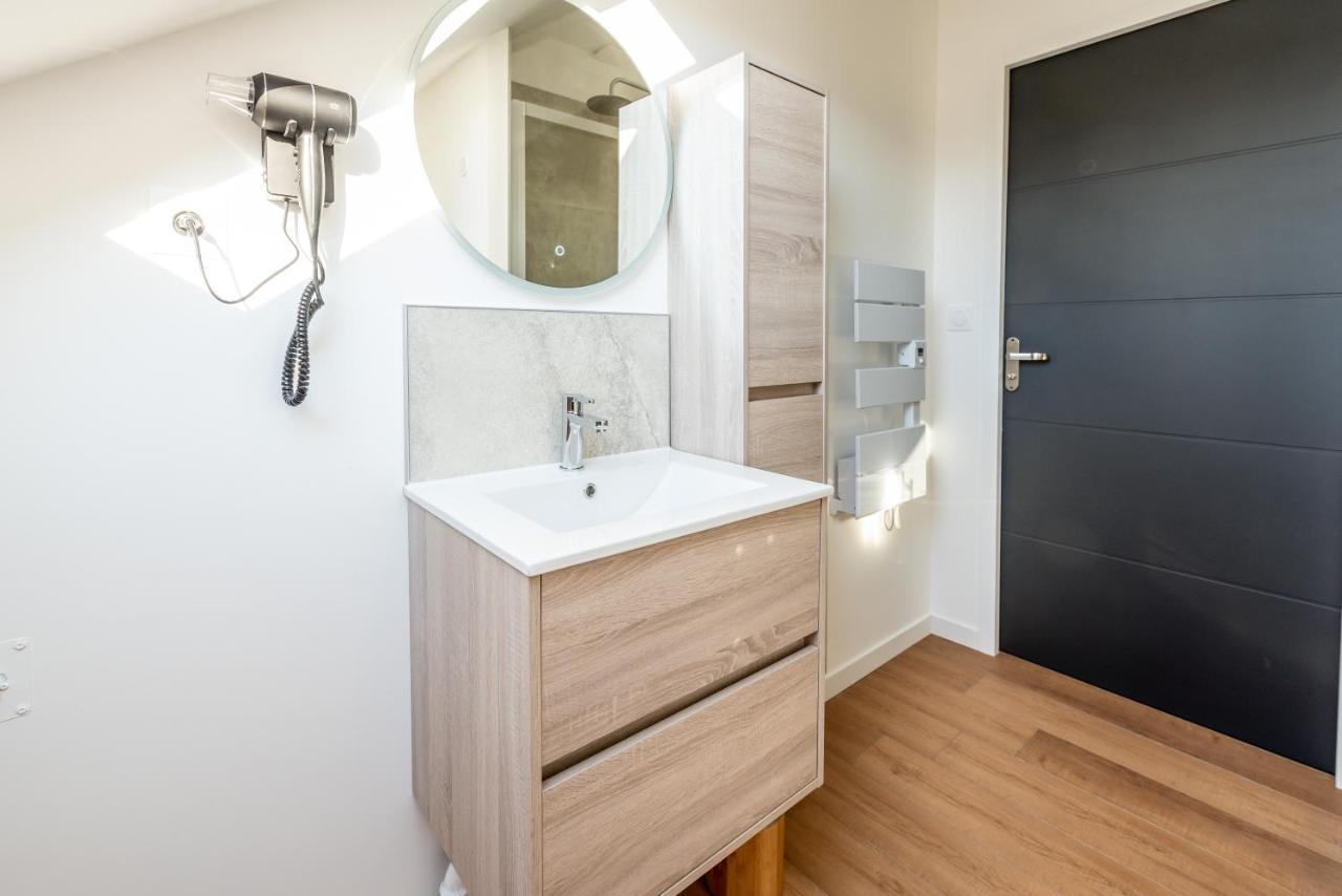 אמיינס Downtown Loft - Centre Ville - Wifi - Netflix מראה חיצוני תמונה