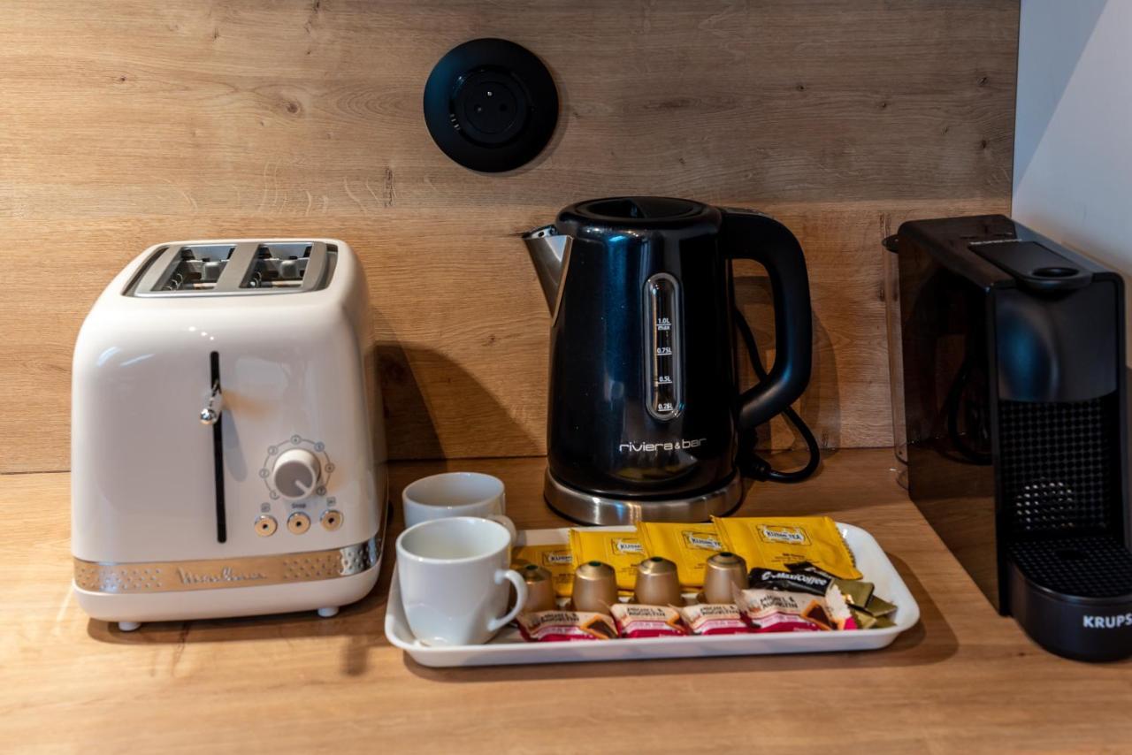 אמיינס Downtown Loft - Centre Ville - Wifi - Netflix מראה חיצוני תמונה