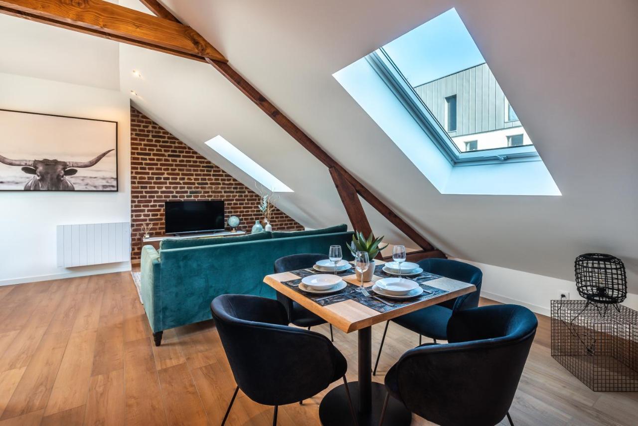 אמיינס Downtown Loft - Centre Ville - Wifi - Netflix מראה חיצוני תמונה